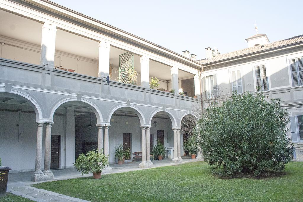 Casa Berra Apartment Milan Exterior photo